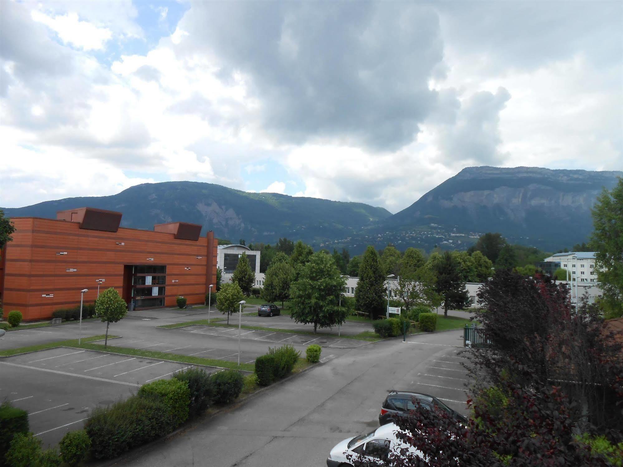 Premiere Classe Grenoble Sud - Gieres Universite Екстериор снимка